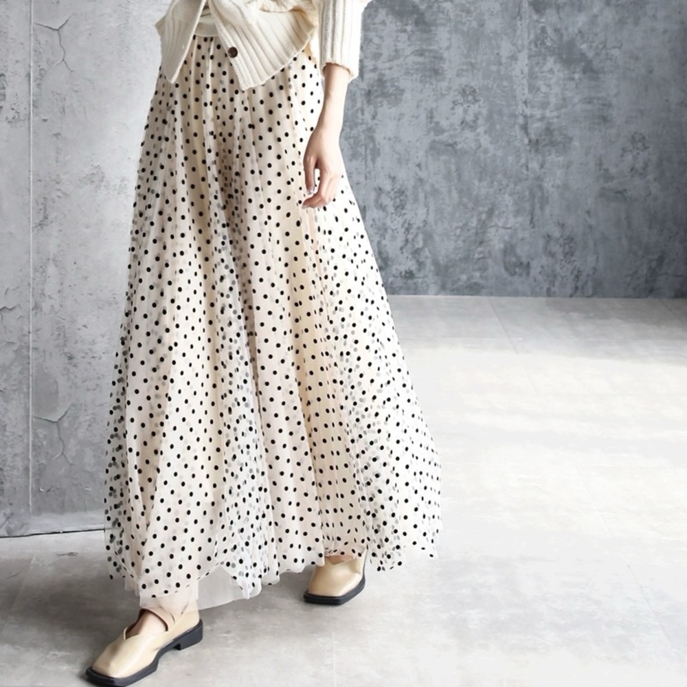 ♥️French Polka Dot Maxi Skirt ♥️ - Picture 12 of 13
